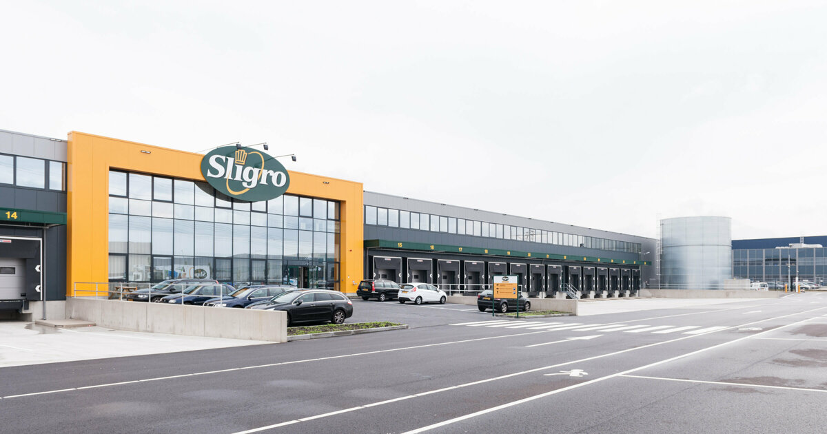 Sligro En Simon Loos Ronden Overname Transportactiviteiten Af